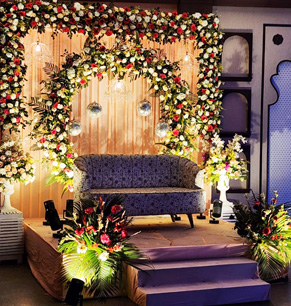 Grand Uniara: Royal Wedding and Reception Venue. Elegant banquet halls perfect for luxurious celebrations.